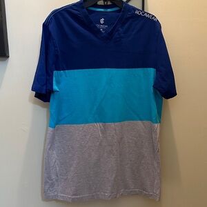 Rocawear Men's Blue and Gray Block Tee